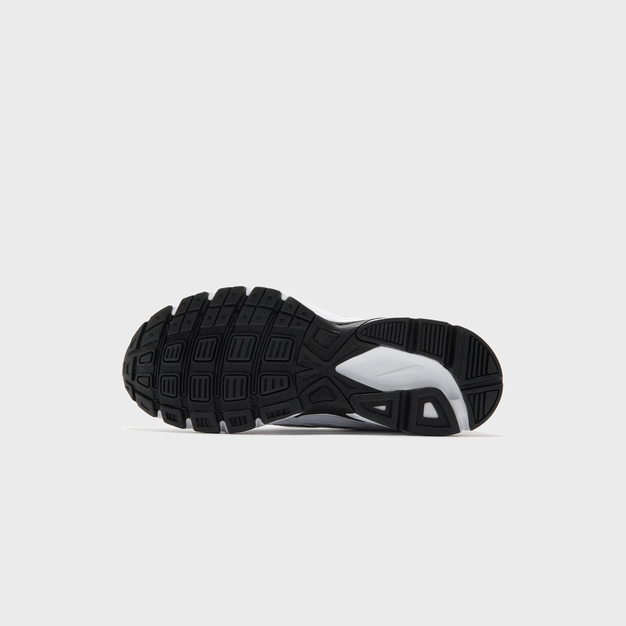 Nike WMNS Initiator Cn - White / Black / Metallic Silver | Kith White / Black / Metallic Silver