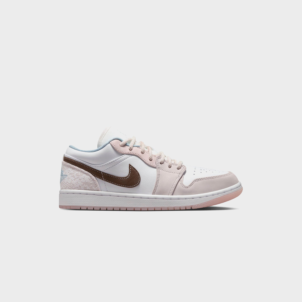 Nike WMNS Air Jordan 1 Low - White / Light Soft Pink / Ironstone | Kith White / Light Soft Pink / Ironstone