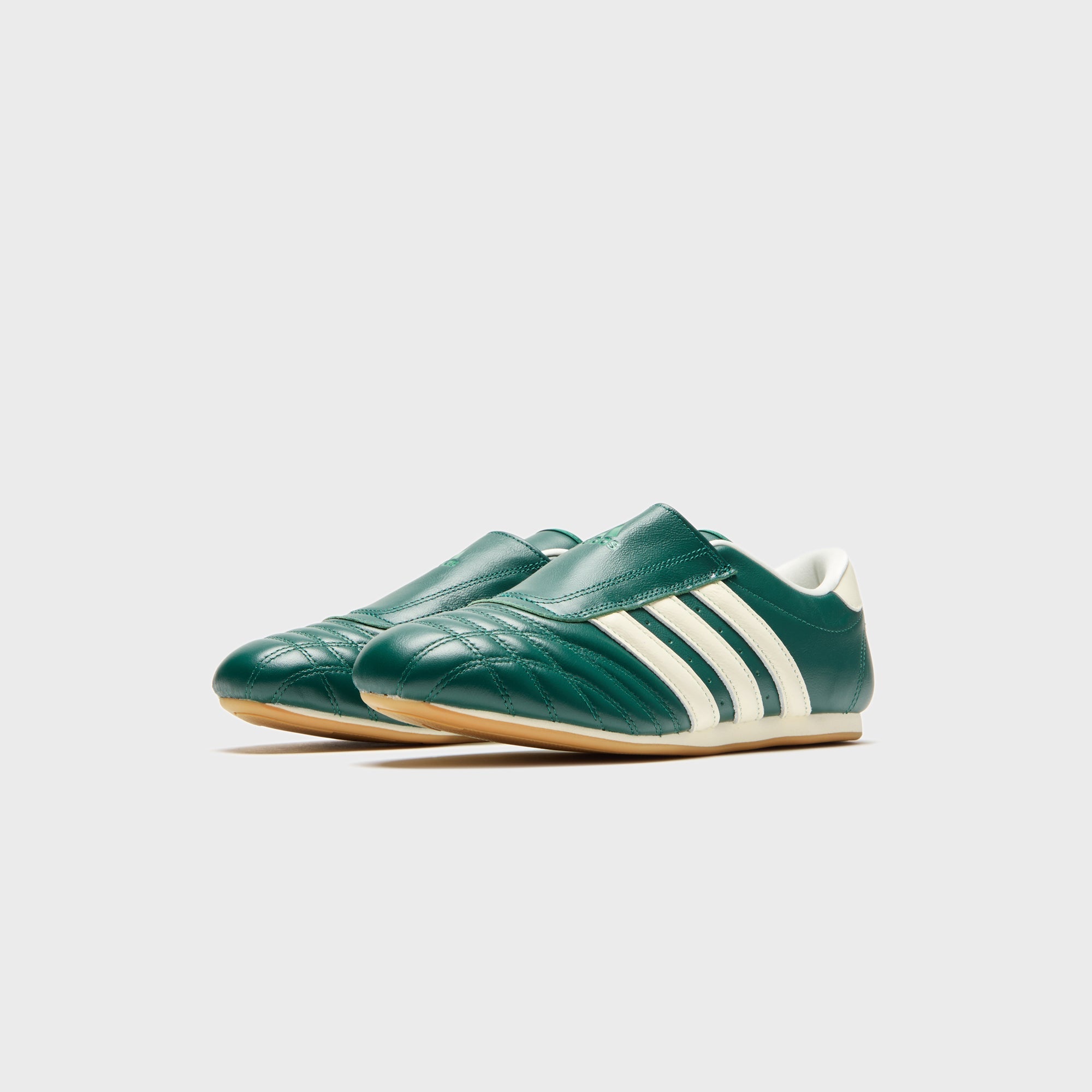adidas WMNS Taekwondo - Collegiate Green / Off White / Gum 3 | Kith Collegiate Green / Off White / Gum 3