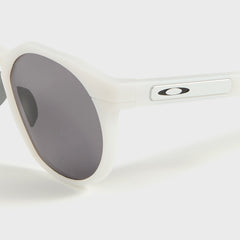 Oakley HSTN - Mt Trans Mist / Prizm Grey | Kith Mt Trans Mist / Prizm Grey