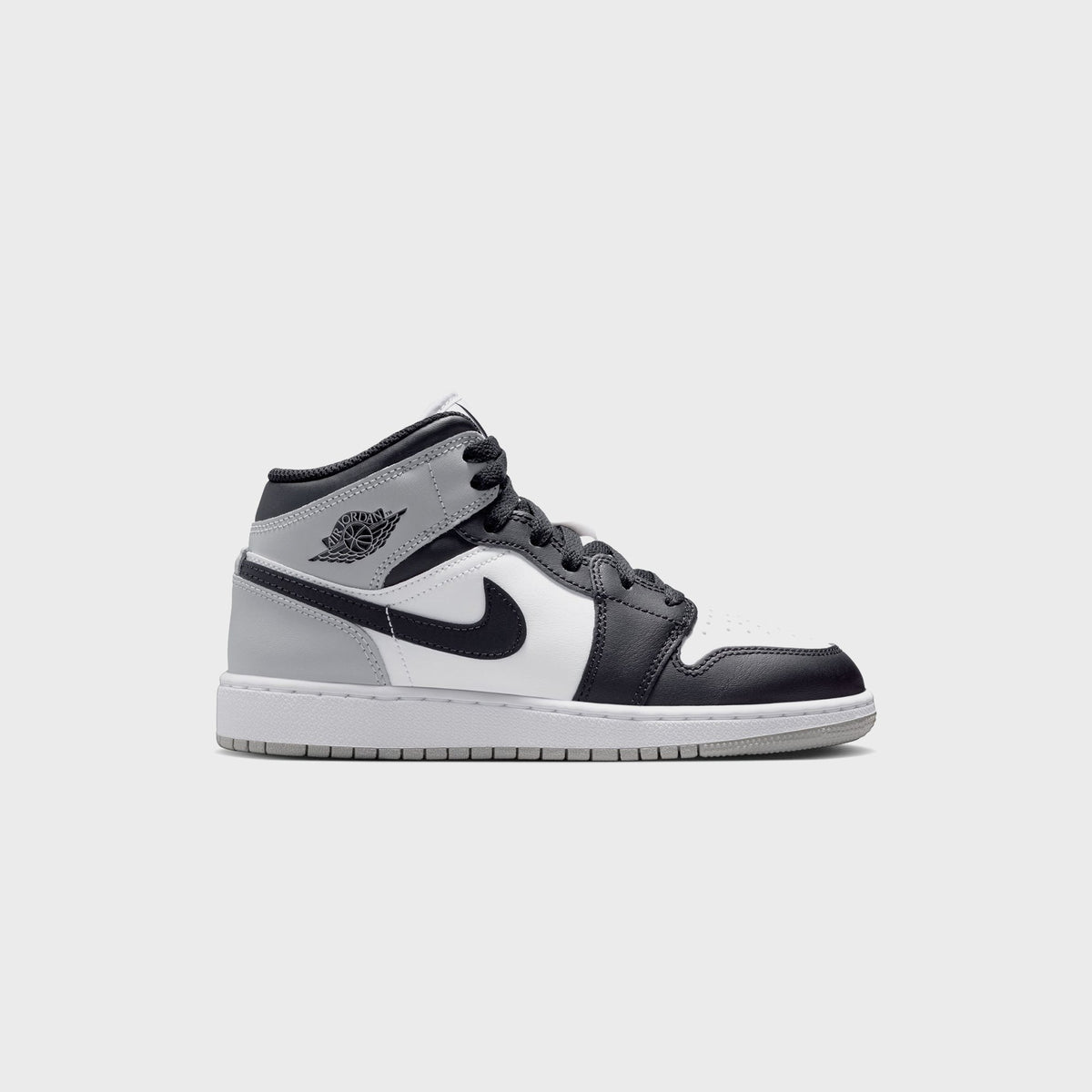 Jordan GS Air Jordan 1 Mid - White / Black / Light Smoke Grey | Kith White / Black / Light Smoke Grey