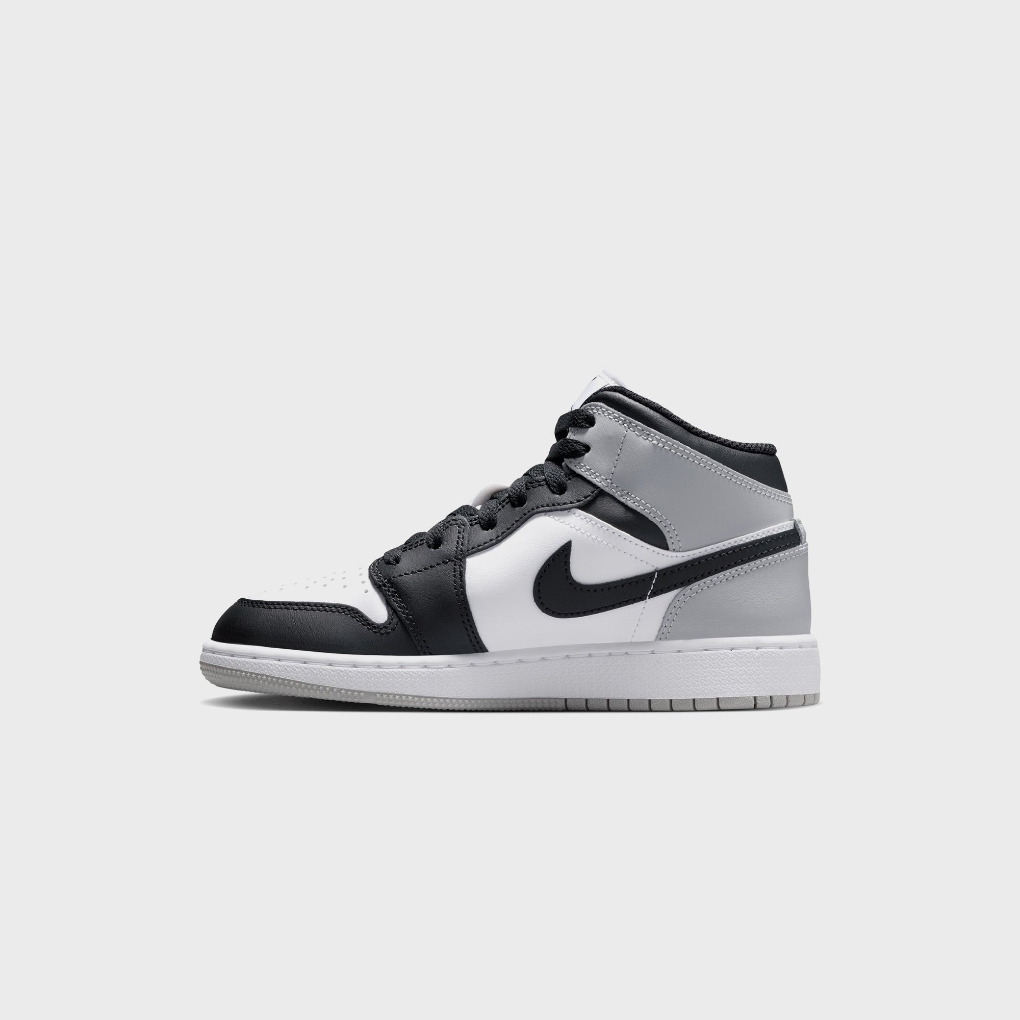 Jordan GS Air Jordan 1 Mid - White / Black / Light Smoke Grey | Kith White / Black / Light Smoke Grey