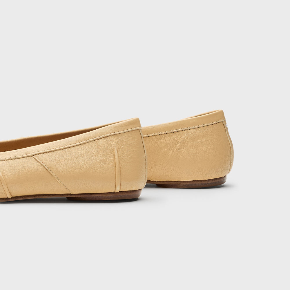 Maison Margiela Tabi Ballerina Soft Nappa Leather - Vintage Treatment | Kith Vintage Treatment
