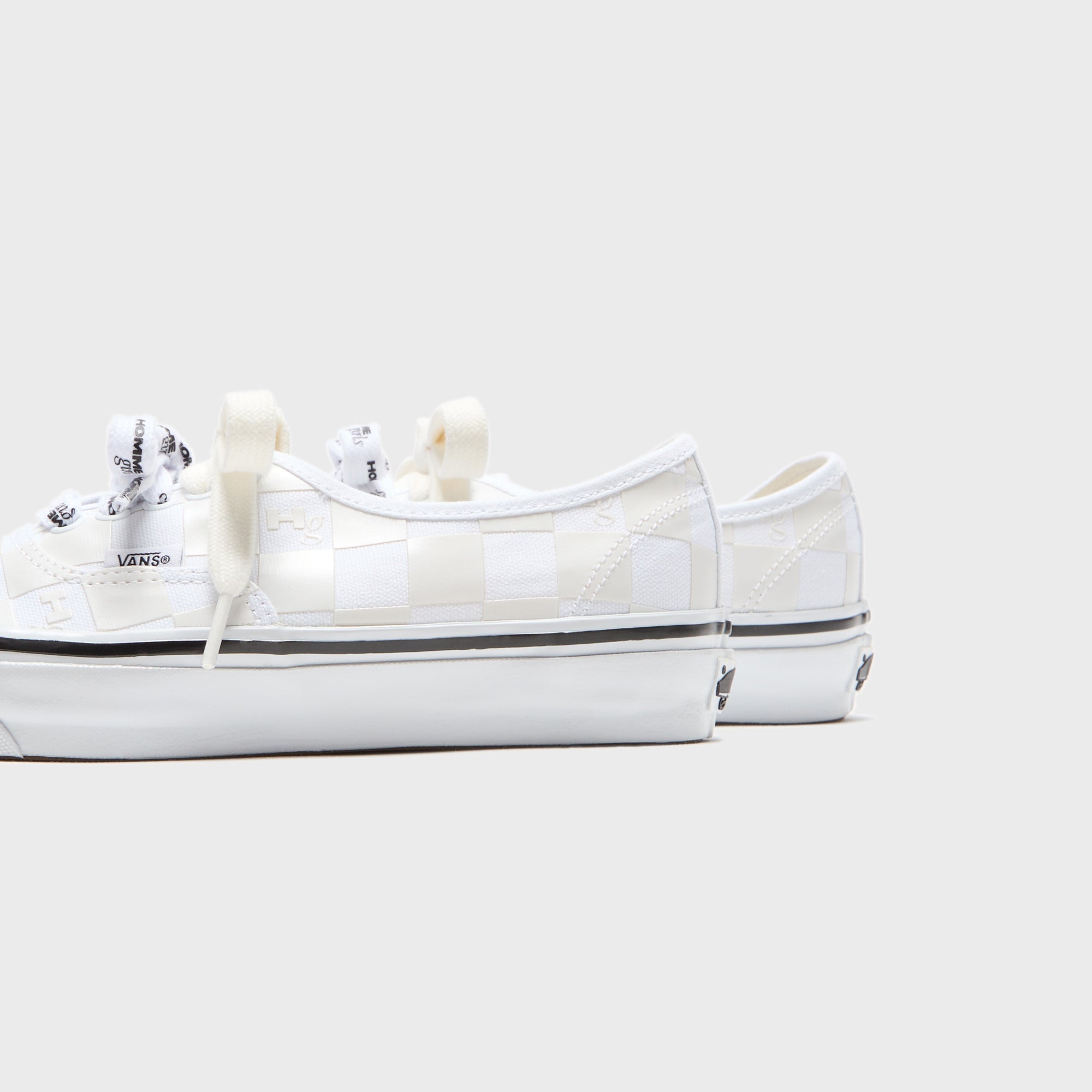 VANS x HommeGirls OTW Authentic 44 - Marshmallow | Kith Marshmallow