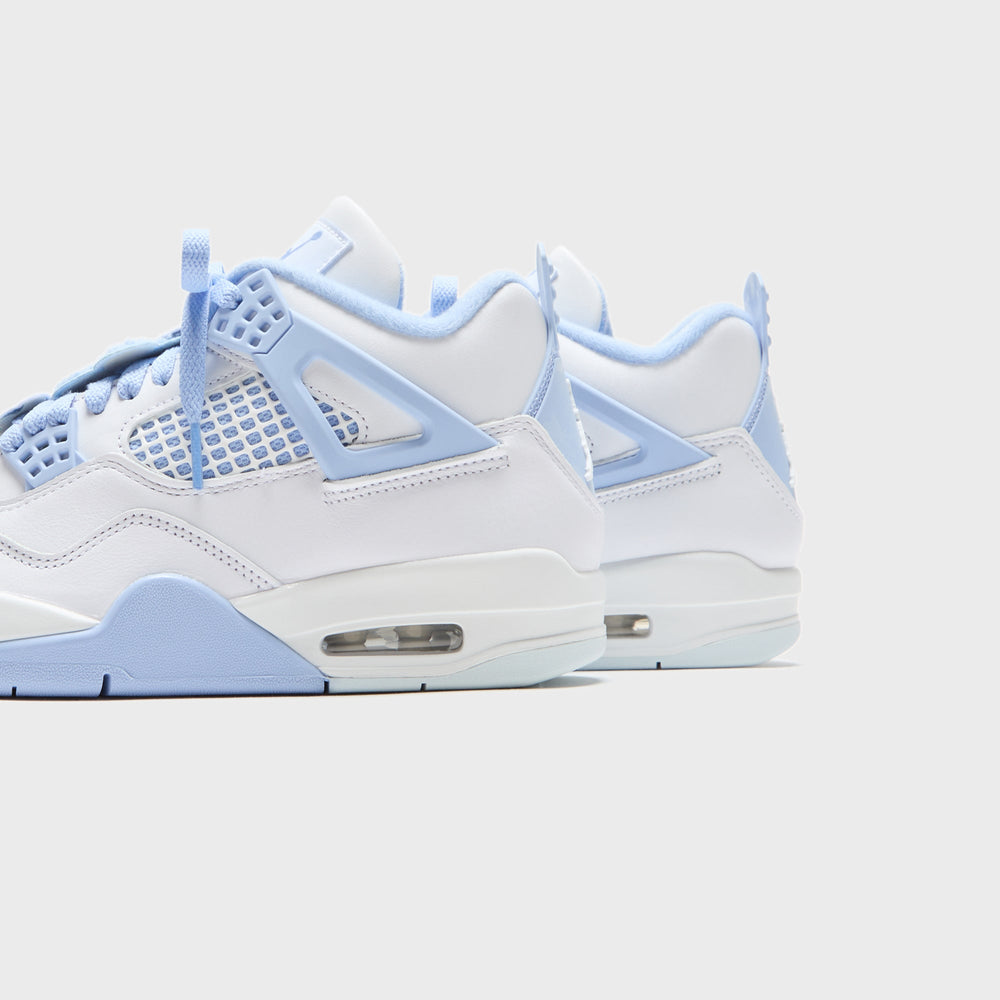 Jordan WMNS Air Jordan 4 Retro - White / Aluminum / Blue Tint / Oil Gr | Kith White / Aluminum / Blue Tint / Oil Green