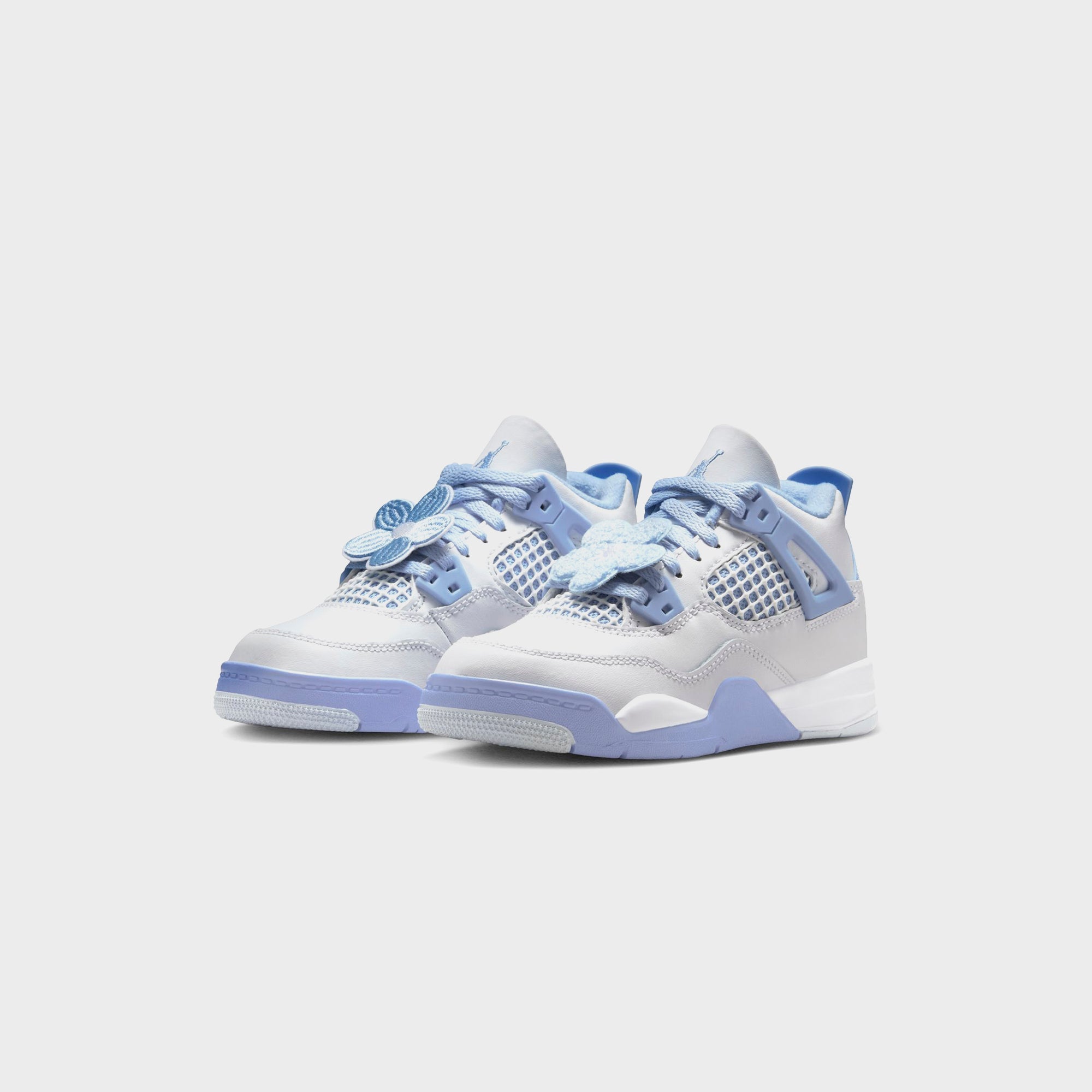 Jordan PS Air Jordan 4 Retro - White / Aluminum / Blue Tint / Oil Gree | Kith White / Aluminum / Blue Tint / Oil Green