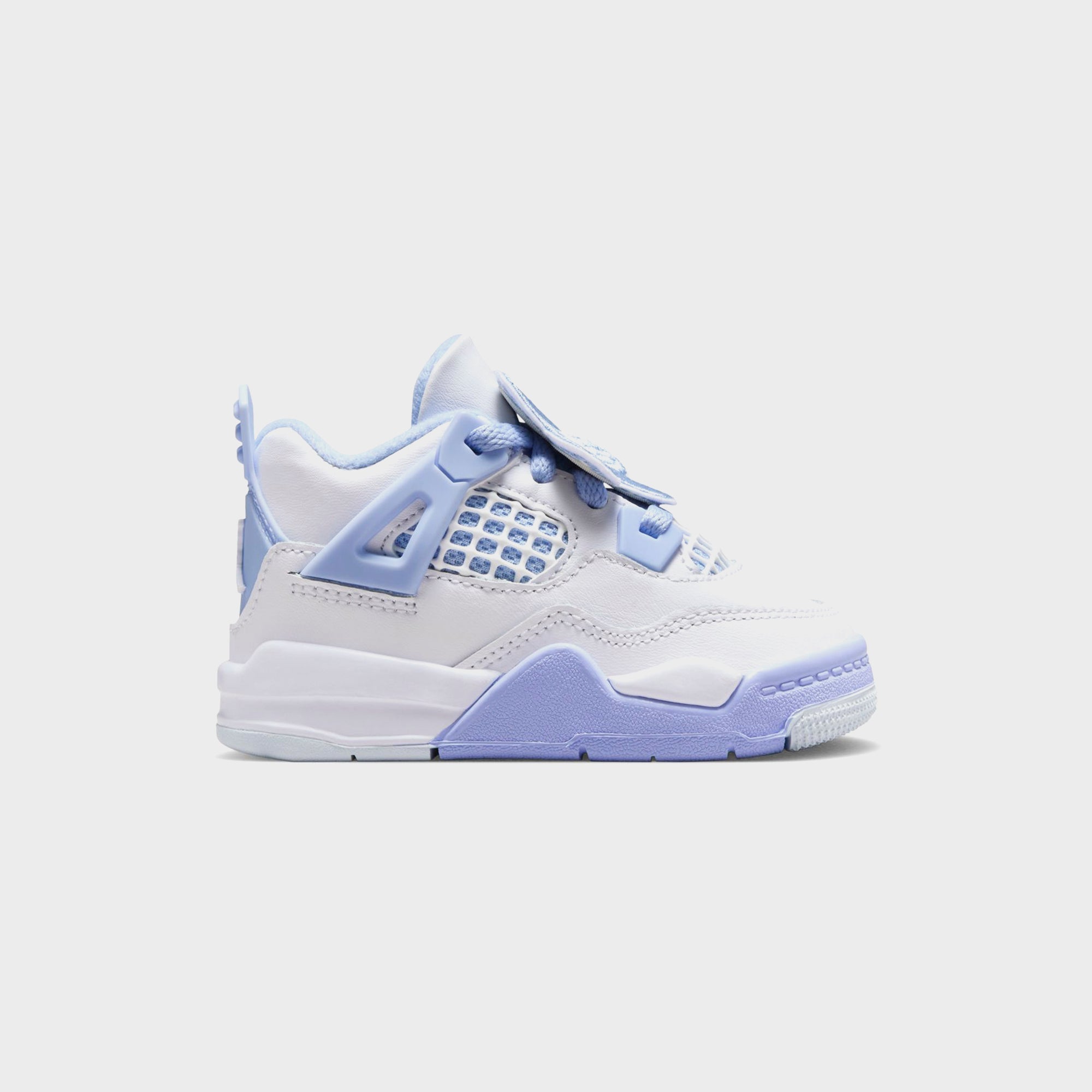 Jordan TD Air Jordan 4 Retro - White / Aluminum / Blue Tint / Oil Gree | Kith White / Aluminum / Blue Tint / Oil Green