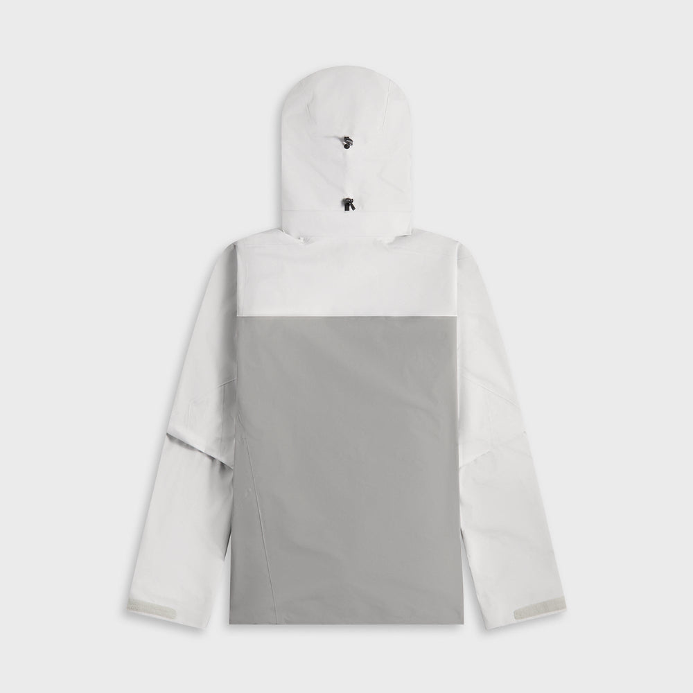 Arc'teryx Beta AR Jacket - Solitude / Void | Kith Solitude / Void