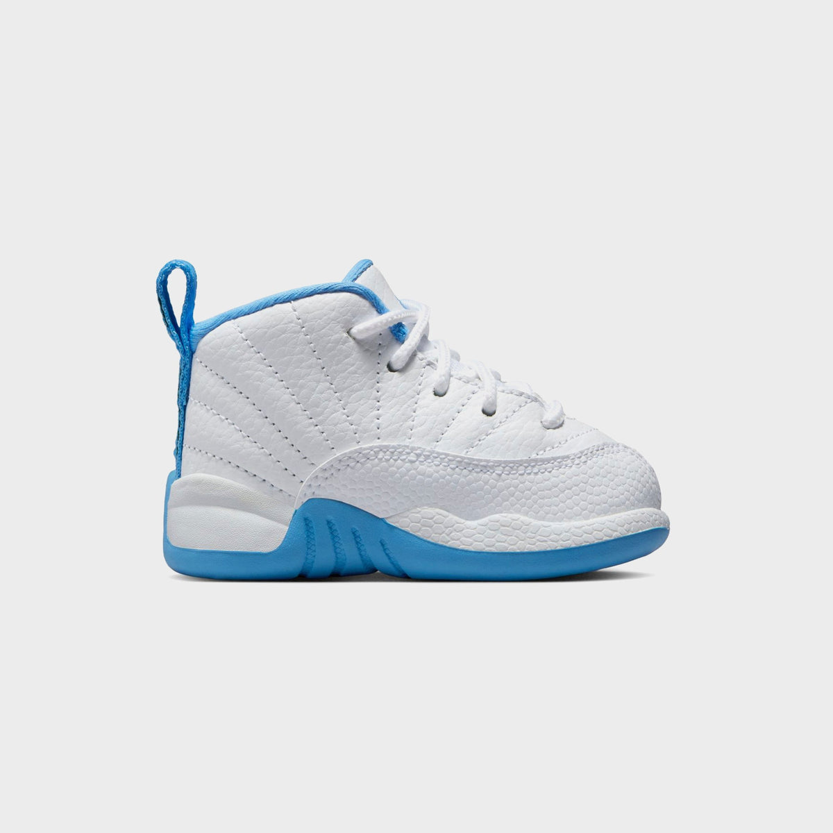 Jordan TD Jordan 12 Retro - White / Metallic Silver / University Blue | Kith White / Metallic Silver / University Blue