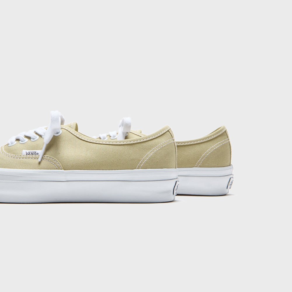 VANS Premium Authentic 44 - Eucalyptus Beige | Kith Eucalyptus Beige