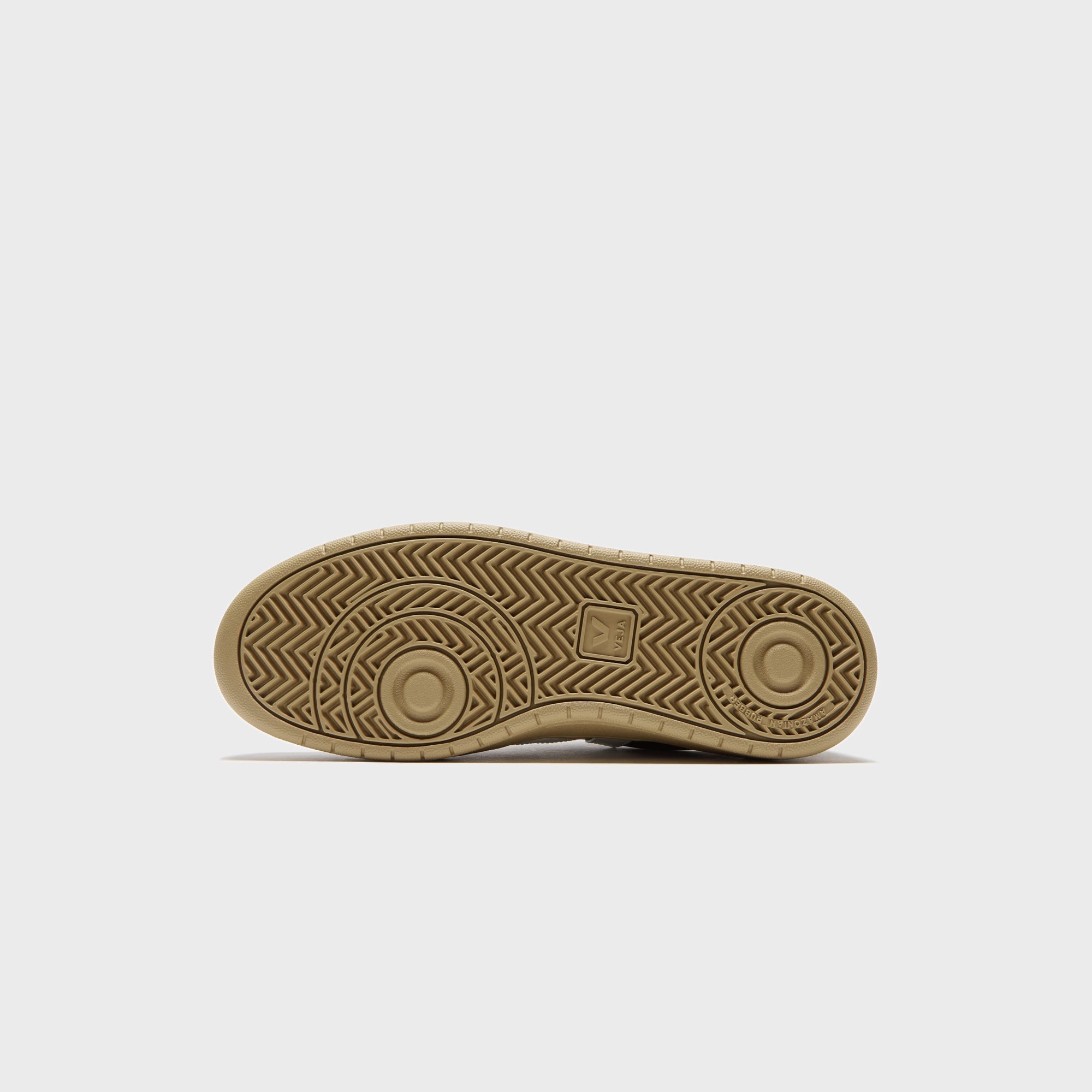 Veja V-12 - Extra Black / White Dune | Kith Extra Black / White Dune