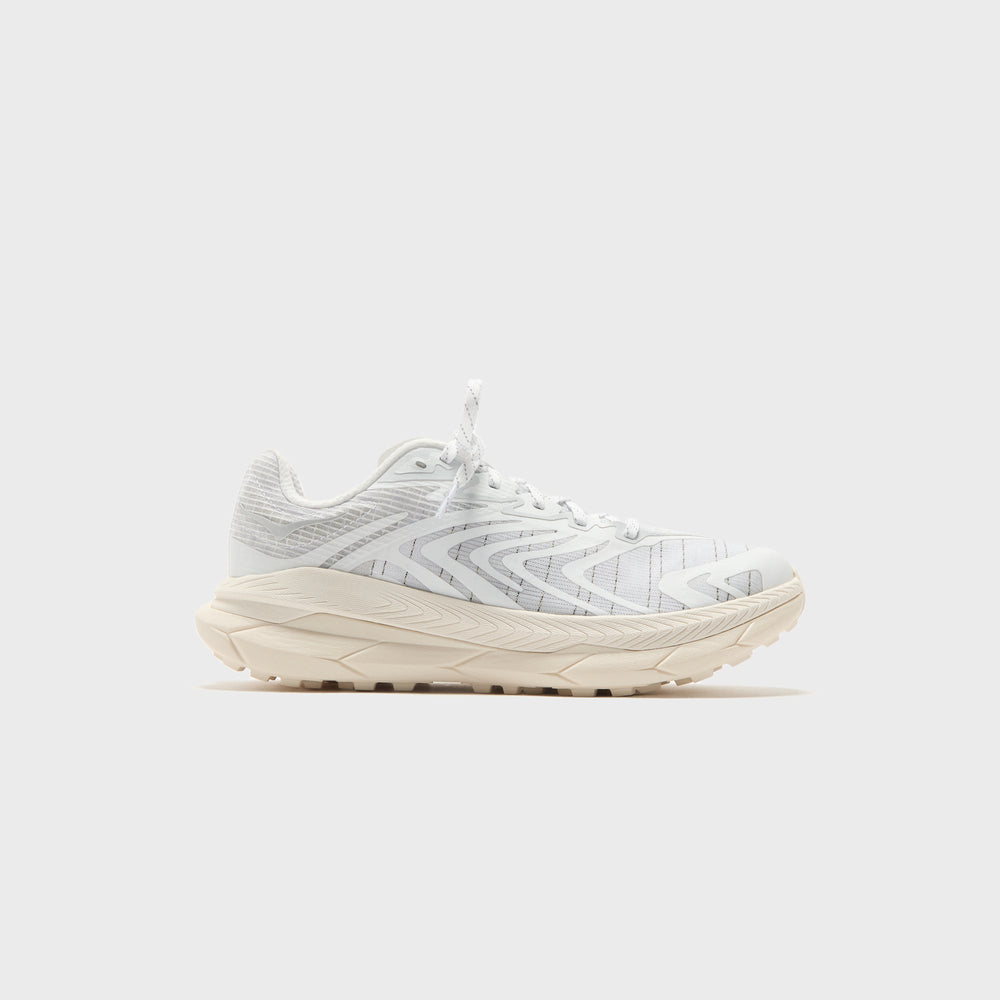 HOKA Tecton X2 TS - White / Cosmic Grey | Kith White / Cosmic Grey