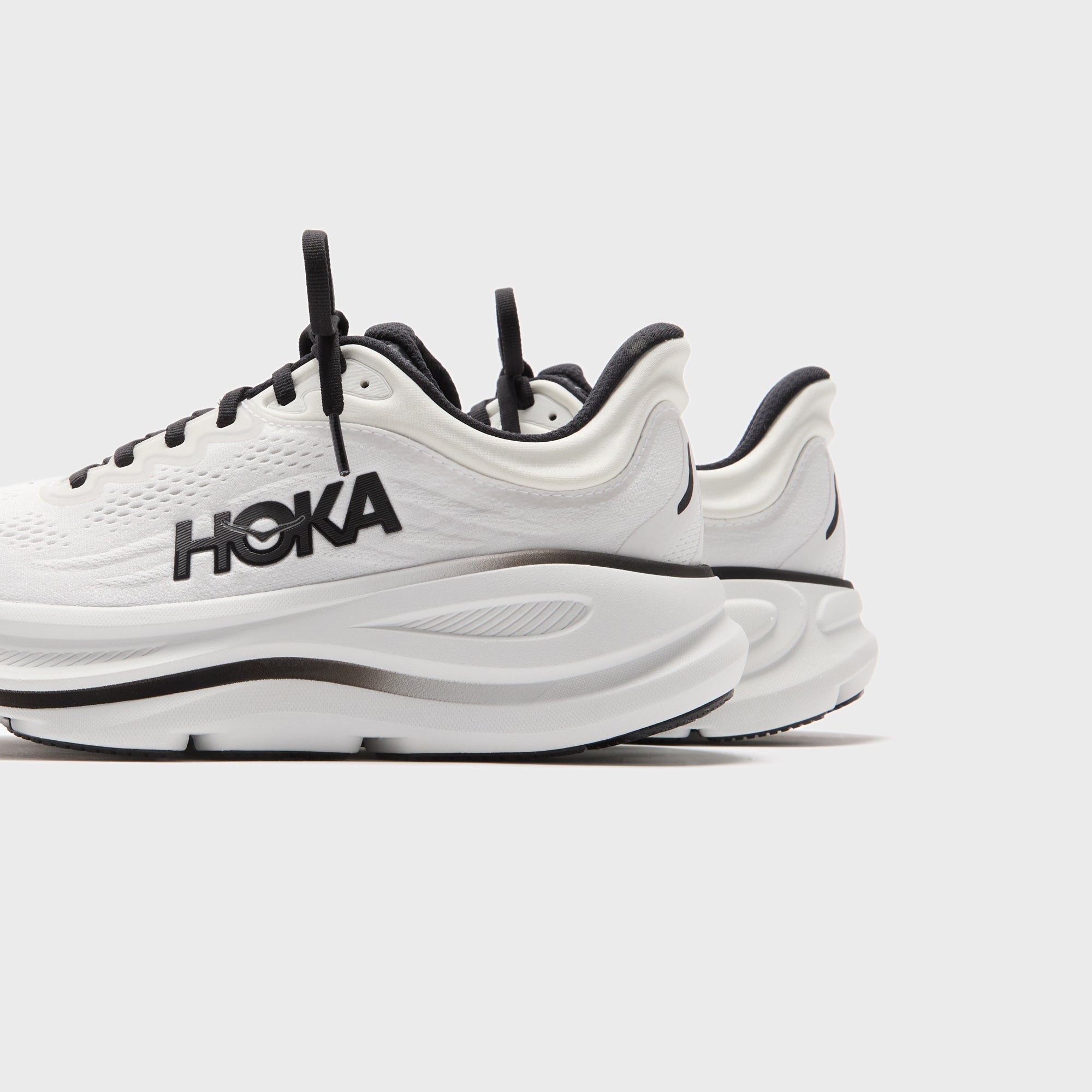 HOKA Bondi 9 - White / Black | Kith White / Black