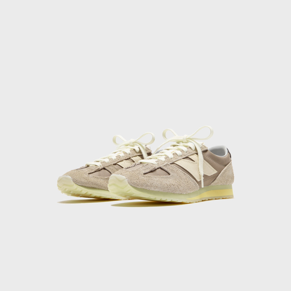 New Balance 471 - Arid Stone / Raincloud / Morel | Kith Arid Stone / Raincloud / Morel