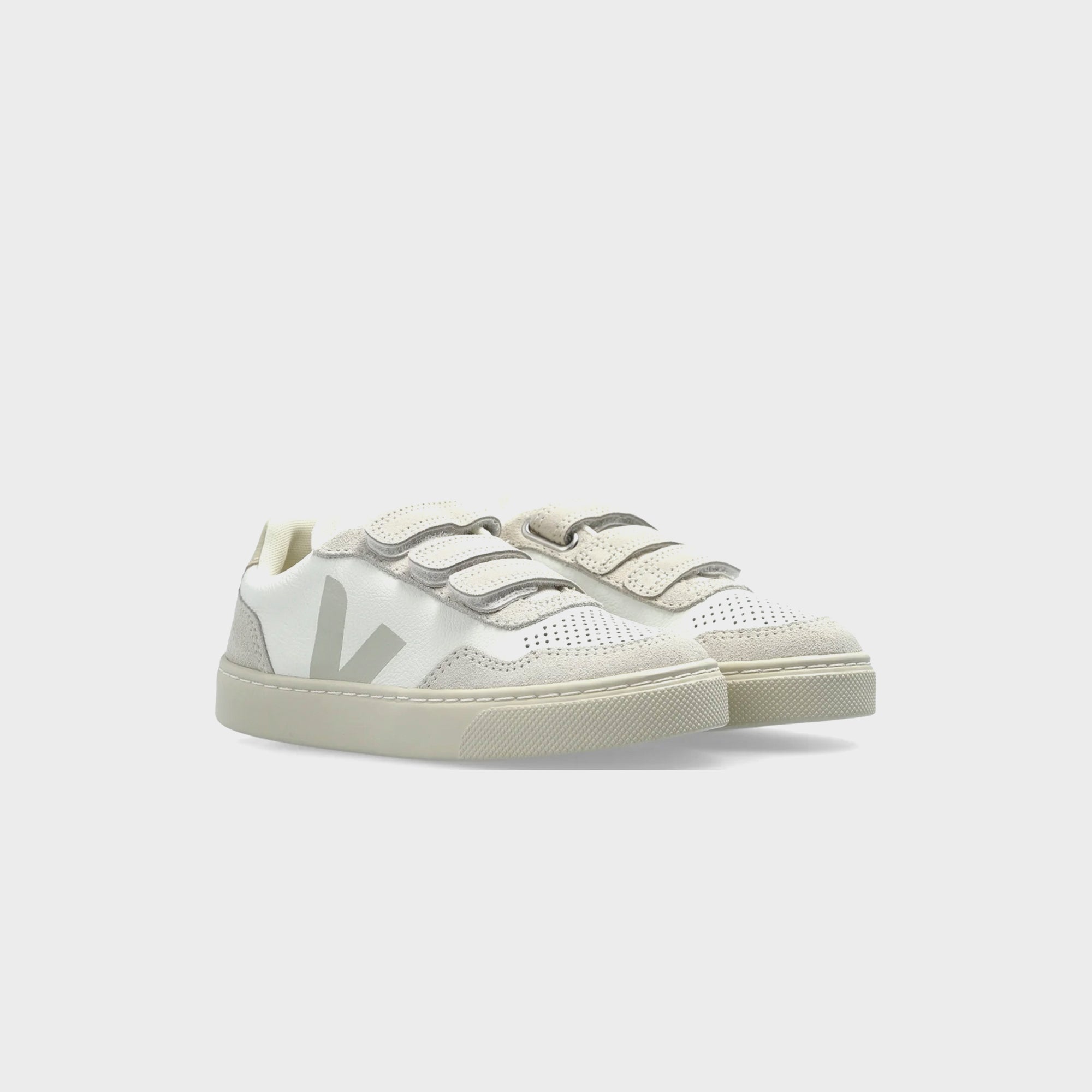 Veja Kids Small V-90 - Extra-White / Natural | Kith Extra-White / Natural