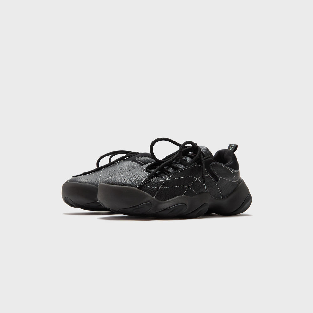Oakley Factory Team Flesh Warp - Black / White | Kith Black / White