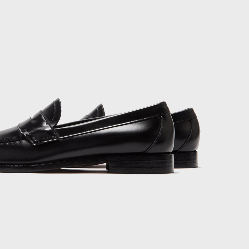 G.H. Bass Logan Weejun - Black | Kith Black