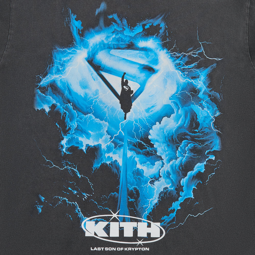Superman | Kith (2025 Movie) Lightning Vintage Tee - Black | Kith Black