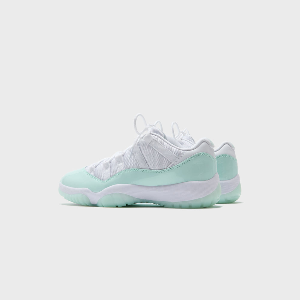 Jordan Air Jordan 11 Retro Low - White / Igloo | Kith White / Igloo