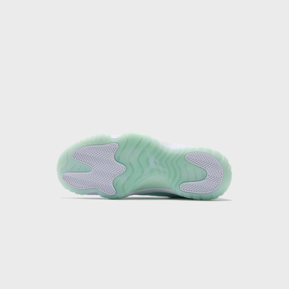 Jordan Air Jordan 11 Retro Low - White / Igloo | Kith White / Igloo