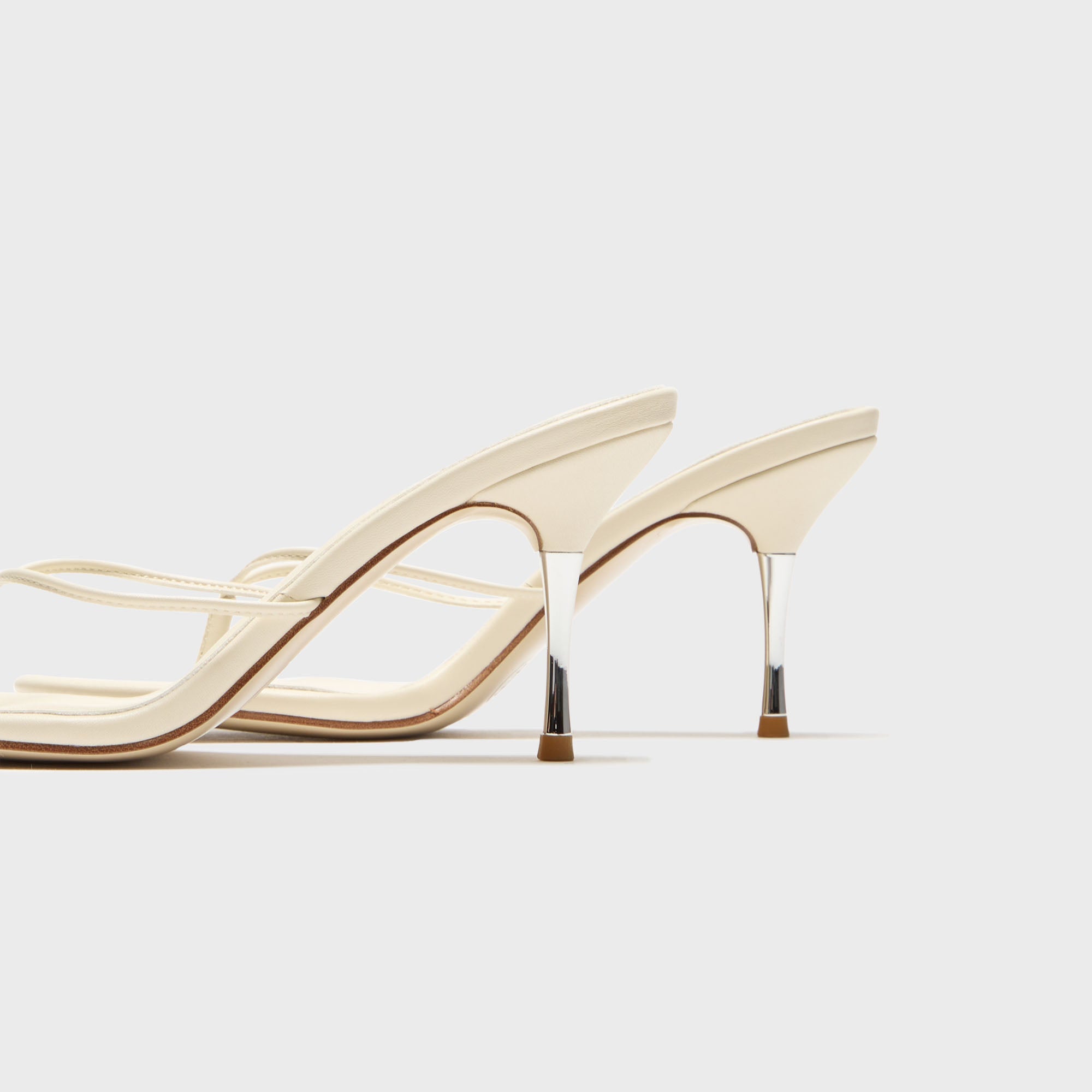 Femme LA Osaka Slipper - Cream | Kith Cream