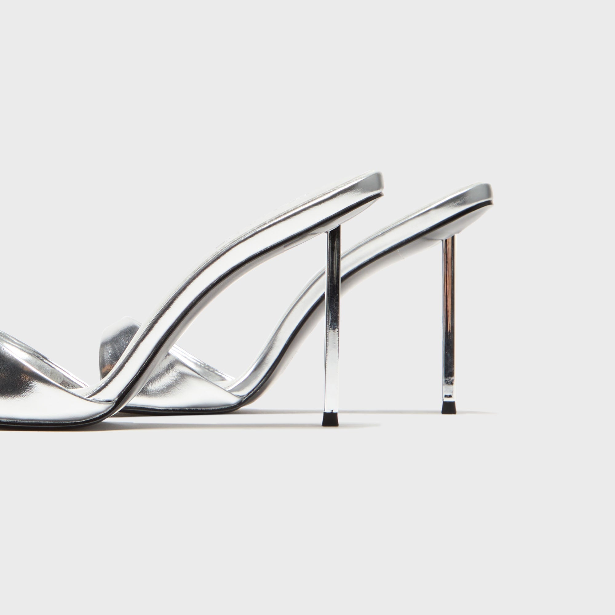Femme LA Whiskey 100 - Platinum | Kith Platinum