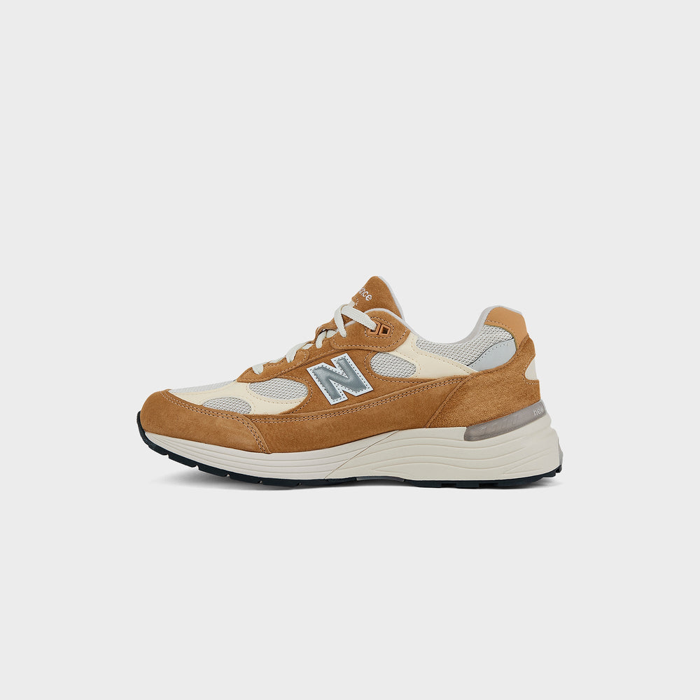 New Balance Made in USA 992 - Sweet Caramel / Calcium | Kith Sweet Caramel / Calcium