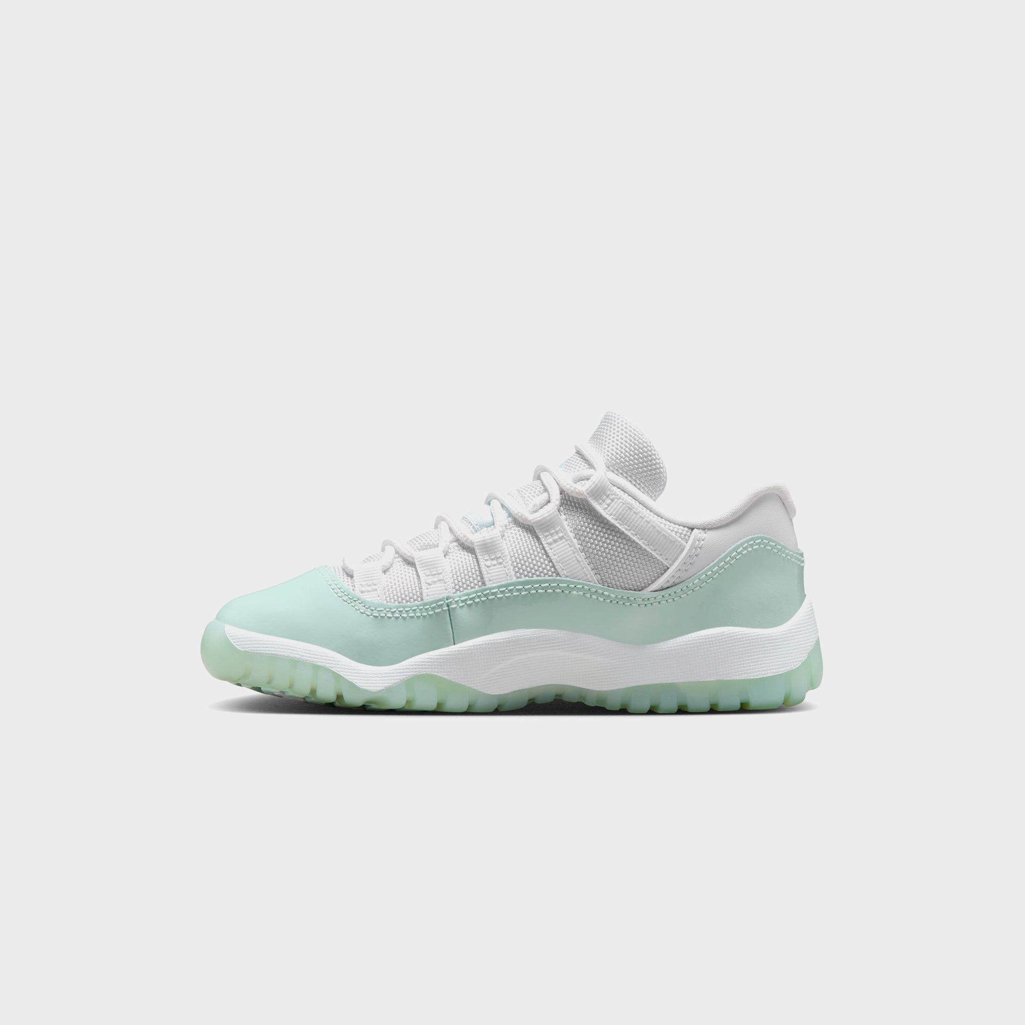Nike PS Jordan 11 Retro Low - White / Igloo | Kith White / Igloo