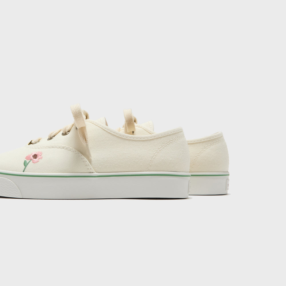 Converse x Tyler The Creator NAUT-1 - Cannoli Cream / Stone Green | Kith Cannoli Cream / Stone Green