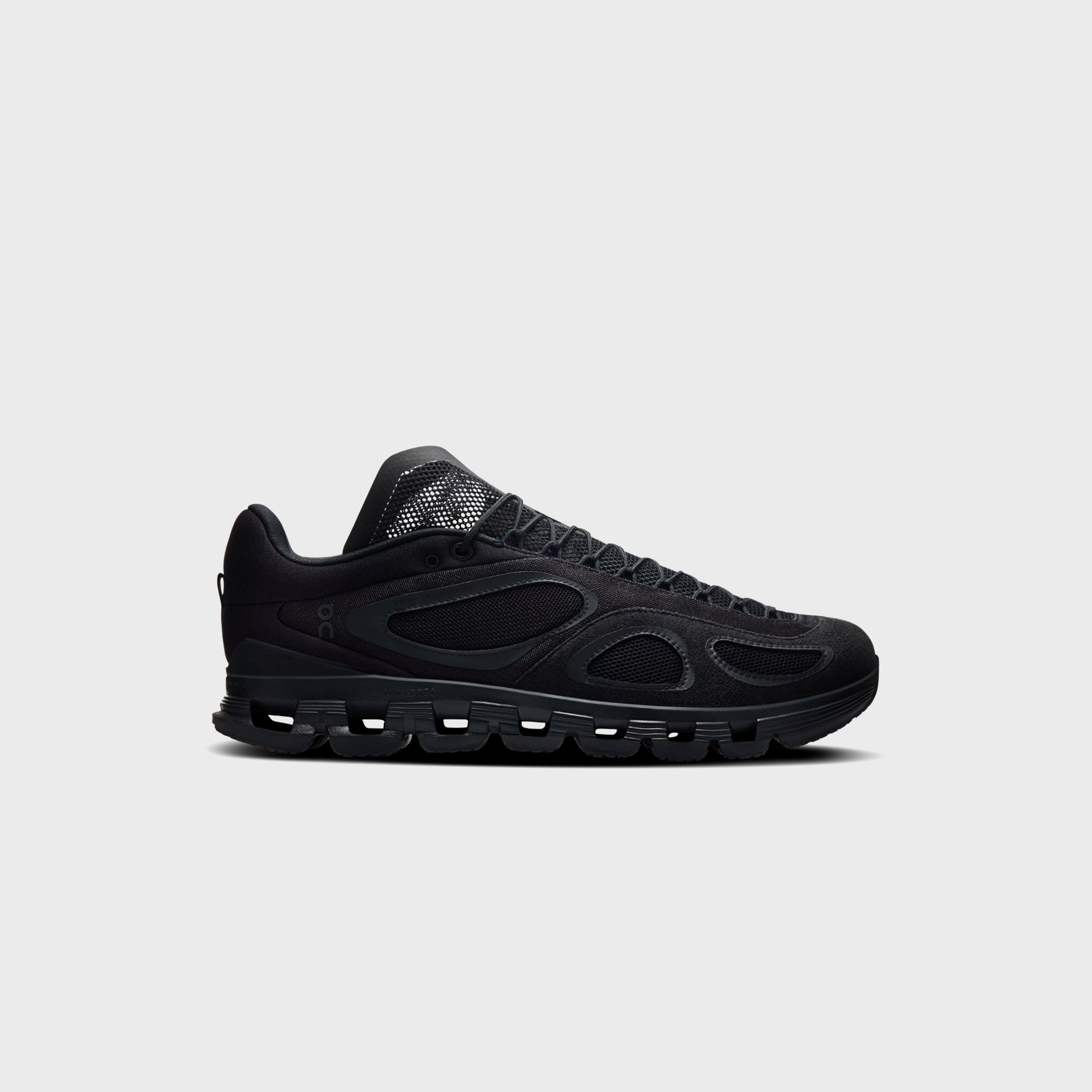 On Running x FKA Twigs Cloud X - Black | Kith Black
