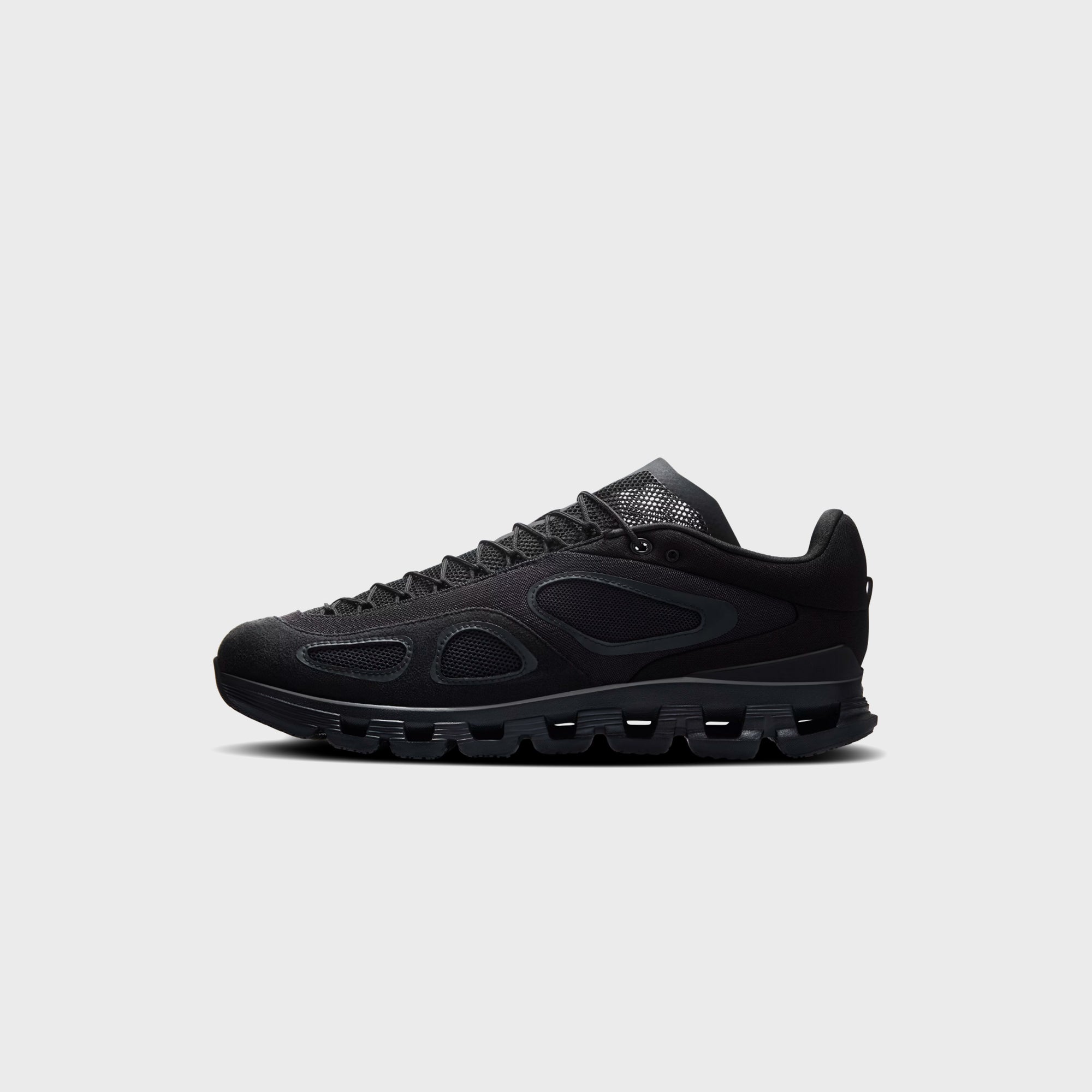 On Running x FKA Twigs Cloud X - Black | Kith Black