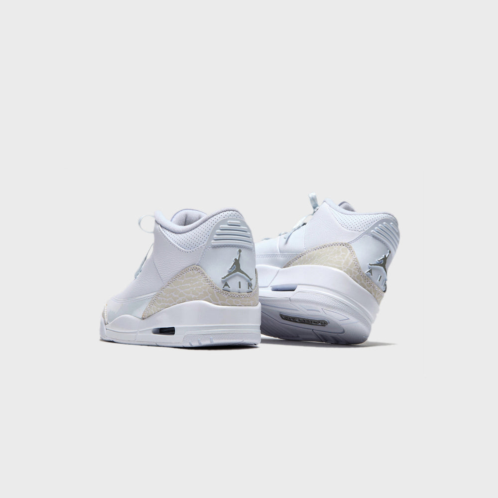 Jordan Air Jordan 3 - White / Metallic Silver | Kith White / Metallic Silver
