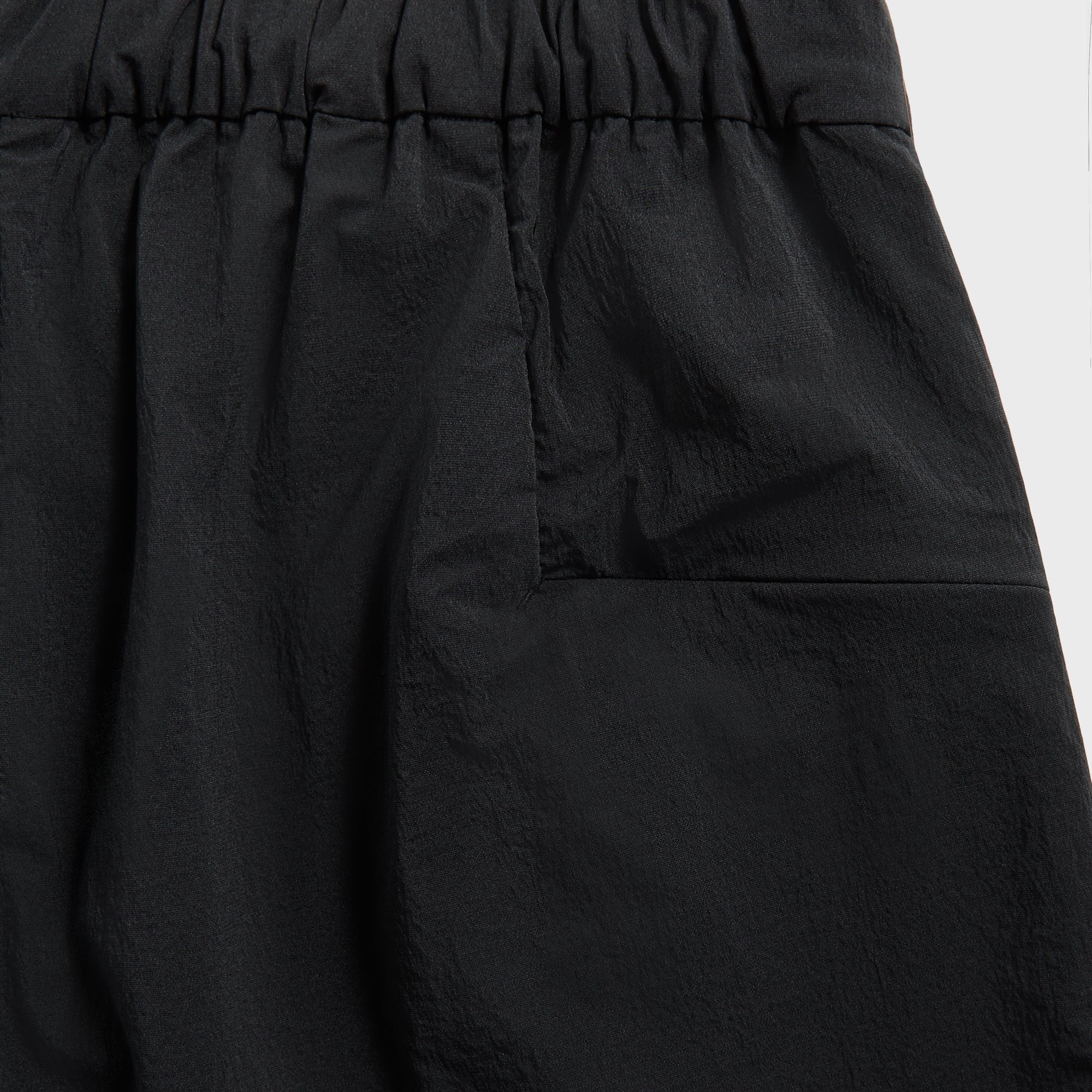 Teatora Aquakinesis Resort Wallet Shorts - Black | Kith Black