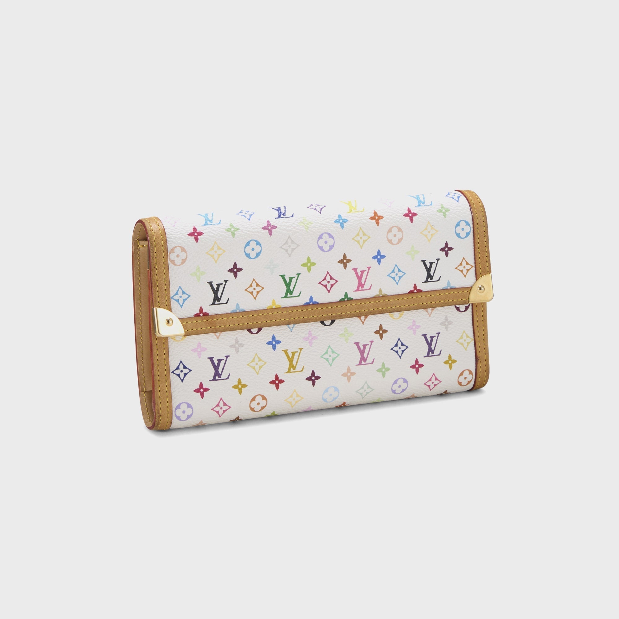 WGACA Louis Vuitton International - White | Kith White