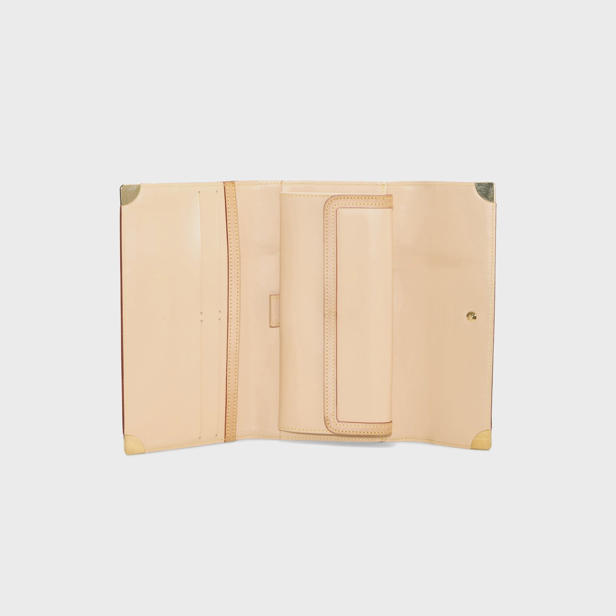 WGACA Louis Vuitton International - White | Kith White