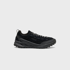 KEEN WMNS Jasper Zionic - Black | Kith Black